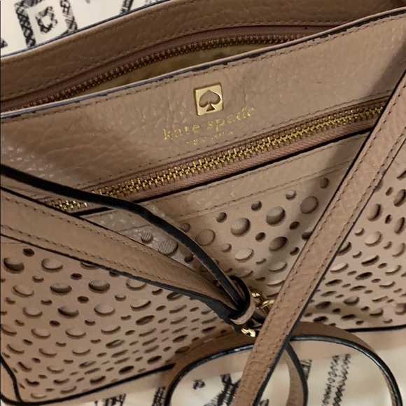 Kate Spade crossbody - Picture 4 of 8